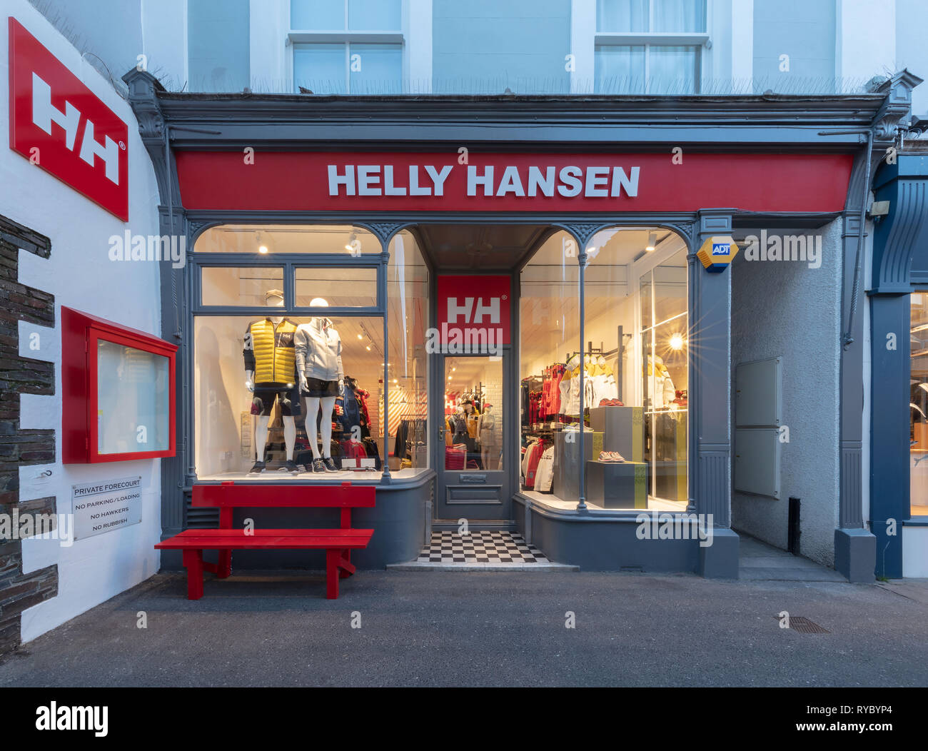 Helly hansen hi-res stock photography and images - Alamy