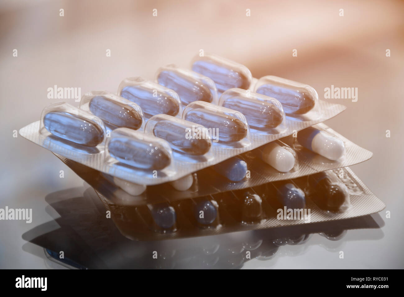 Hard gelatin capsule and soft gelatin capsule in strips Stock Photo Alamy