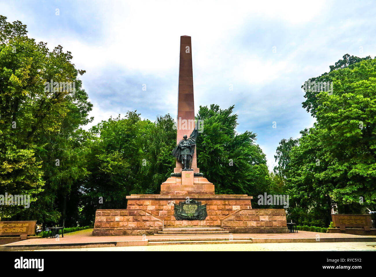 Chernivtsi Victory Stele Monument to Fallen Red Army Soldiers in World War II Stock Photo