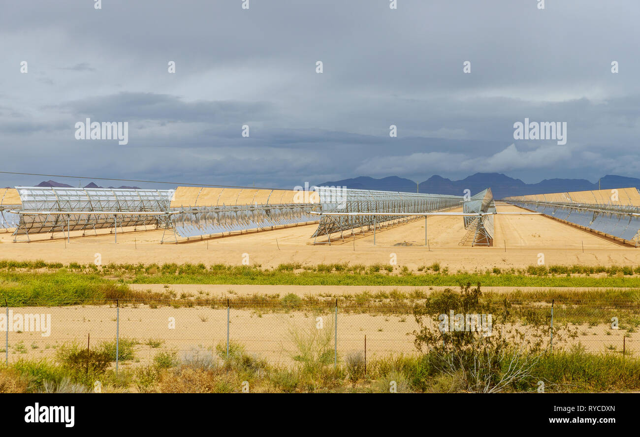 solar set for water heating at thermo electric station Arizona Stock