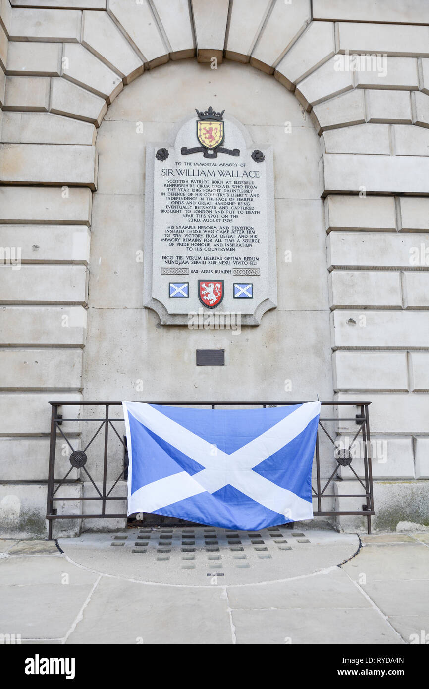 Memorial and execution site of the Scottish hero Braveheart, William Wallace, Smithfield, London, UK Stock Photo