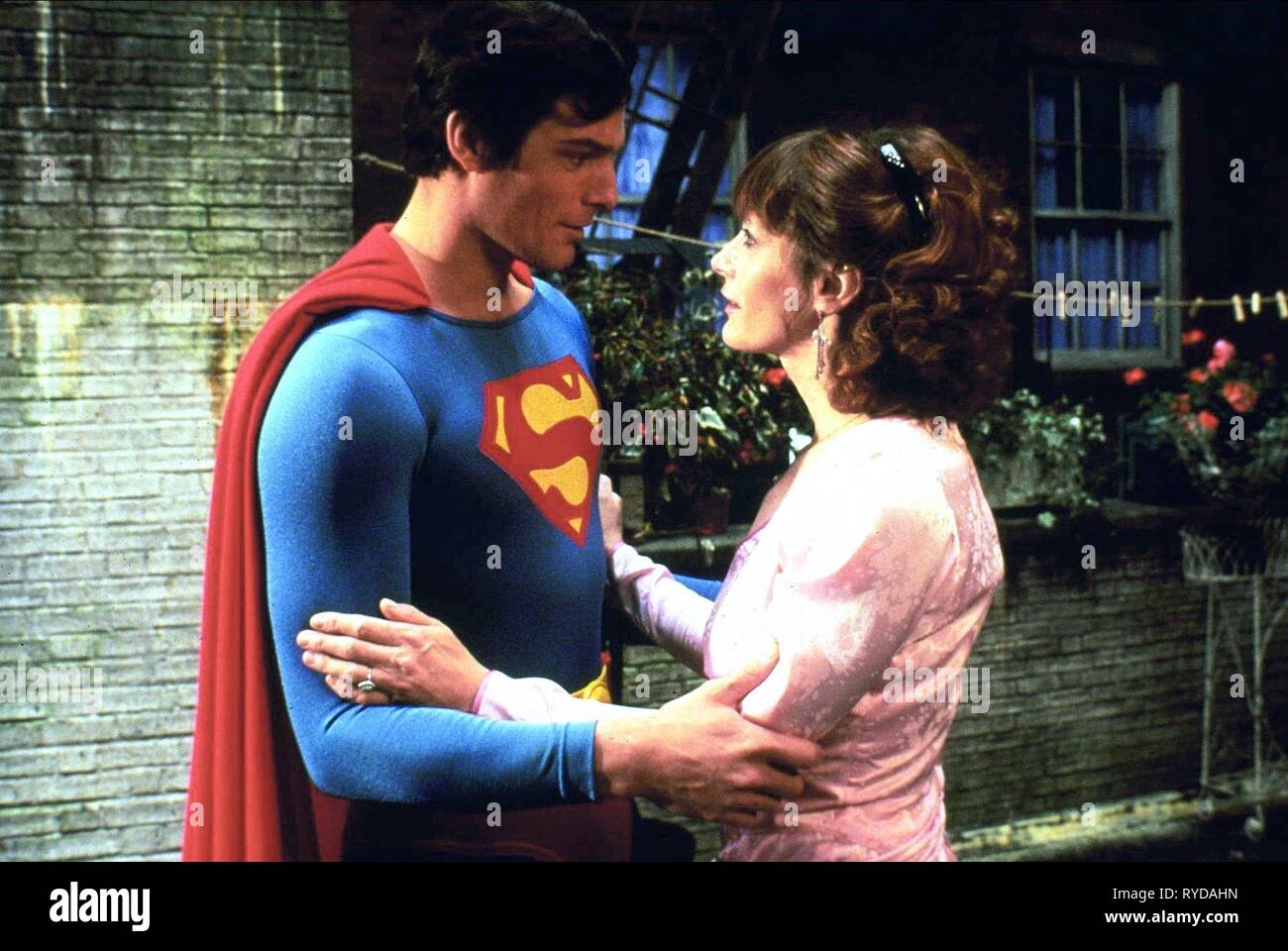 SUPERMAN THE MOVIE (1978) Trailer #1 - Christopher Reeve - Marlon Brando -  Margot Kidder 