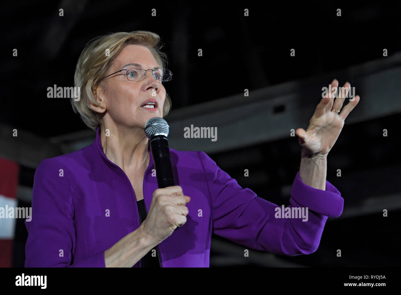 New York, NY - March 08: Senator Elizabeth Warren (D-Mass) speaks during a campaign rally in Long Island City, Queens on March 8, 2019 in New York Cit Stock Photo