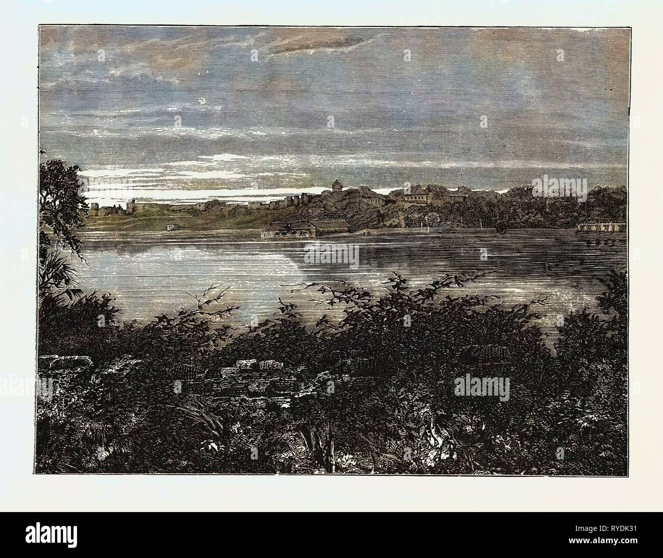 View of the City of Baroda (from the River Biswamintri Stock Photo - Alamy