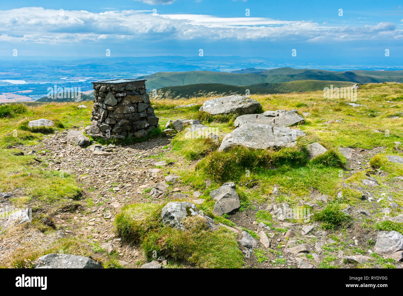The viewpoint indicator at the summit of Ben Cleuch in the Ochil Hills, Clackmannanshire, Scotland, UK Stock Photo