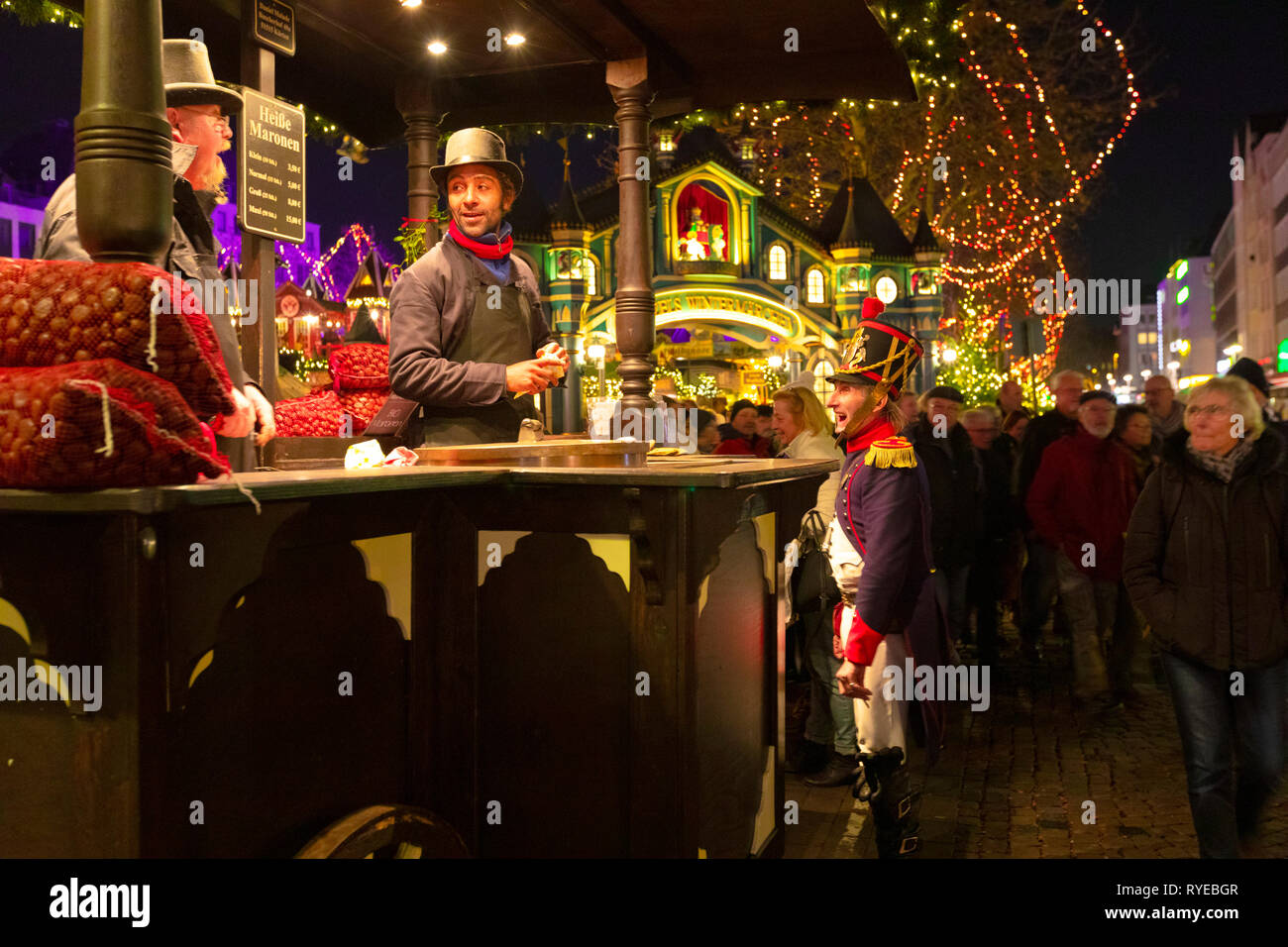 Roasted Chestnut Vendors, Cologne Christmas Market, Cologne, Germany, Europe Stock Photo
