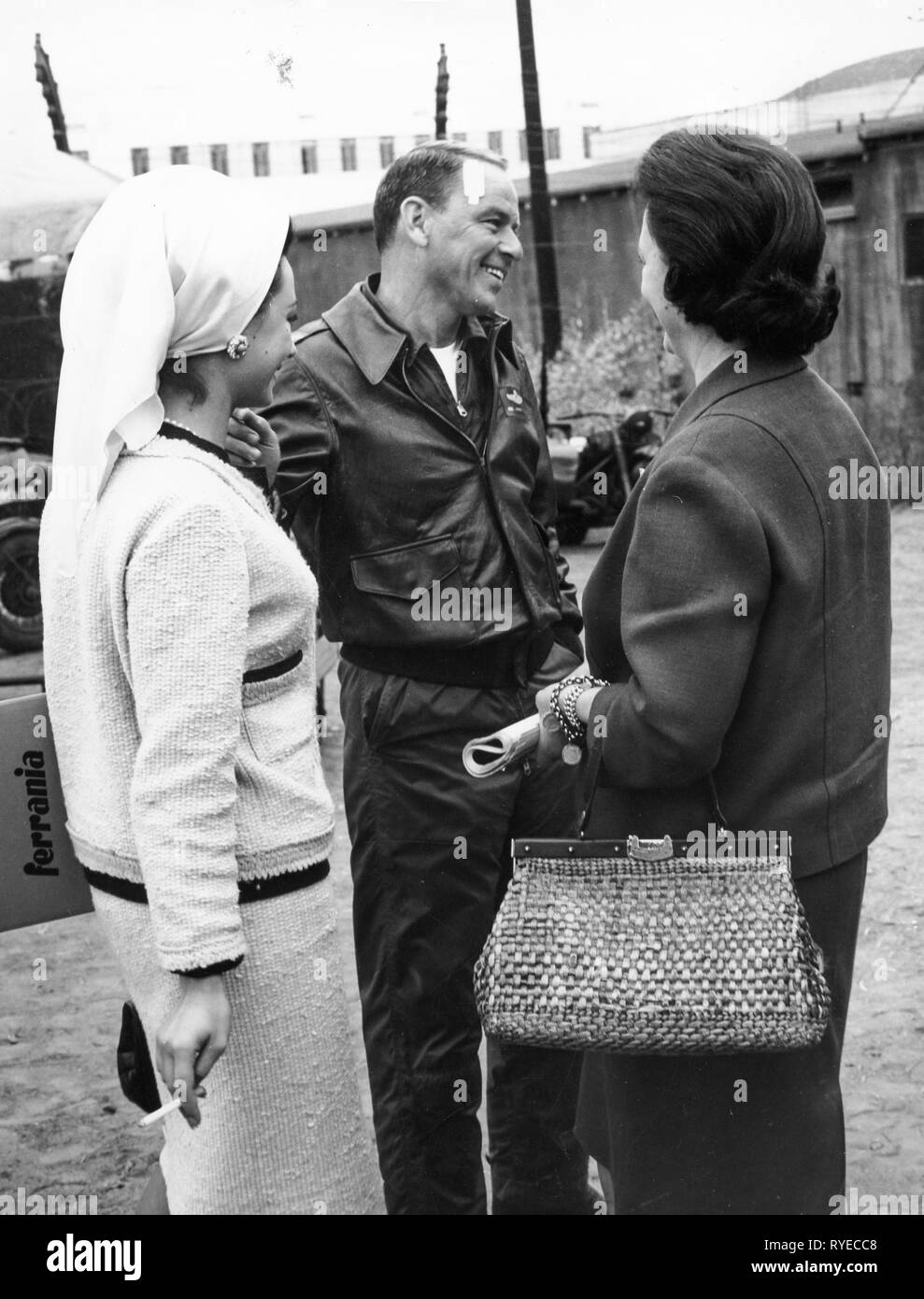 Raffaella Carra Iris Dellutri Frank Sinatra Von Ryan S Express 1965 Stock Photo Alamy