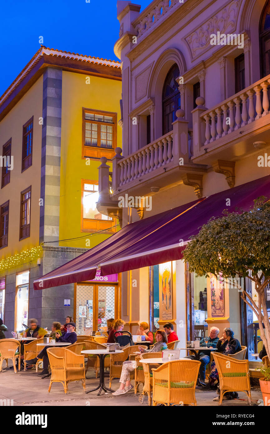 Canary islands restaurant hires stock photography and images Alamy
