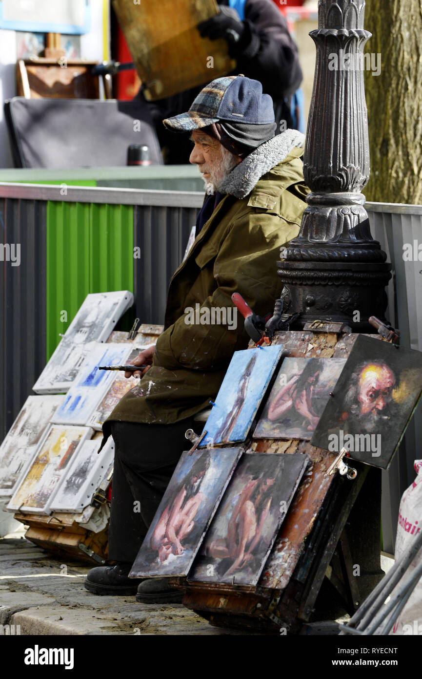 Artist quarter paris hi-res stock photography and images - Alamy