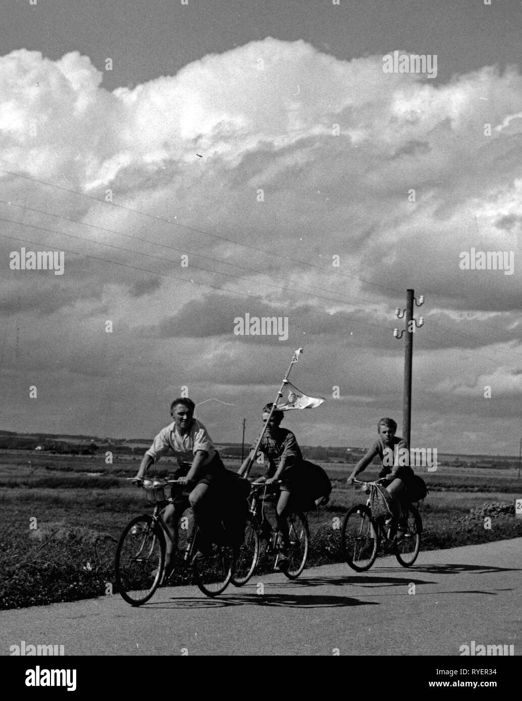 transport / transportation, bicycles, teenagers during a bicycle trip, Germany, 1955, Additional-Rights-Clearance-Info-Not-Available Stock Photo