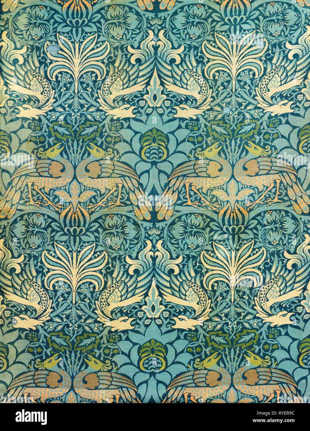 William Morris pattern, Peacock and Dragon, fabric design, 1878 Stock ...