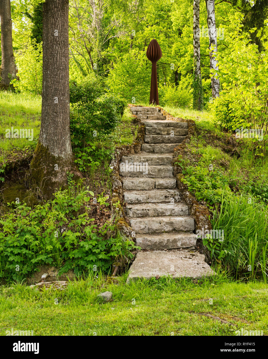 'Steps by modern sculpture on grounds of Schloss Unterleinleiter in Bavaria, Germany' Stock Photo