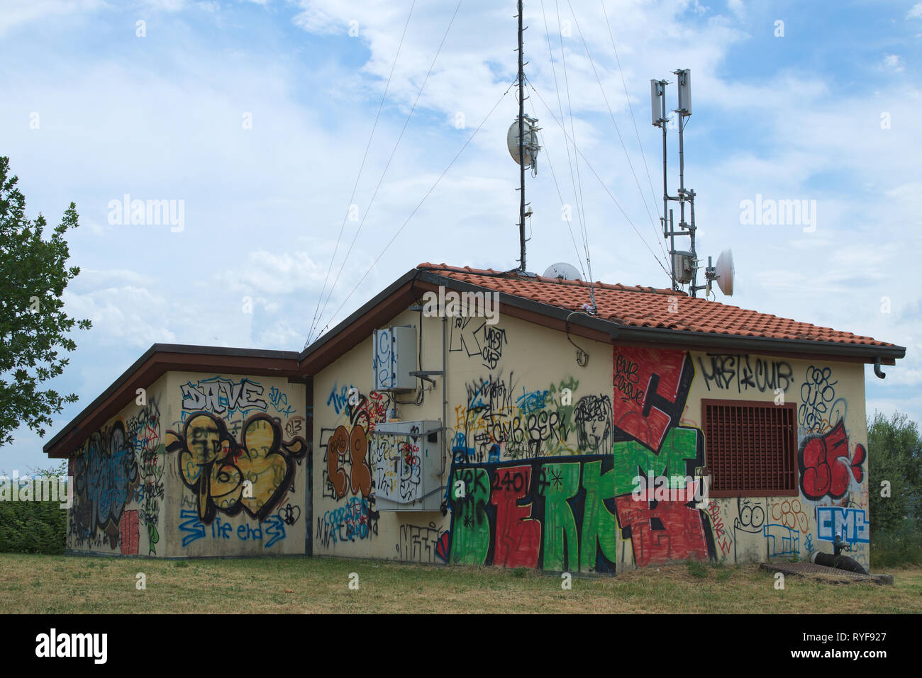 Transmitter house in Santarcangelo di Romagna with graffiti art Stock Photo