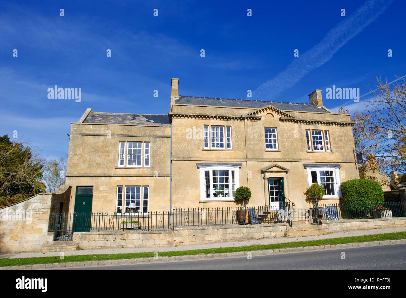 Broadway, Worcestershire, England Stock Photo Alamy