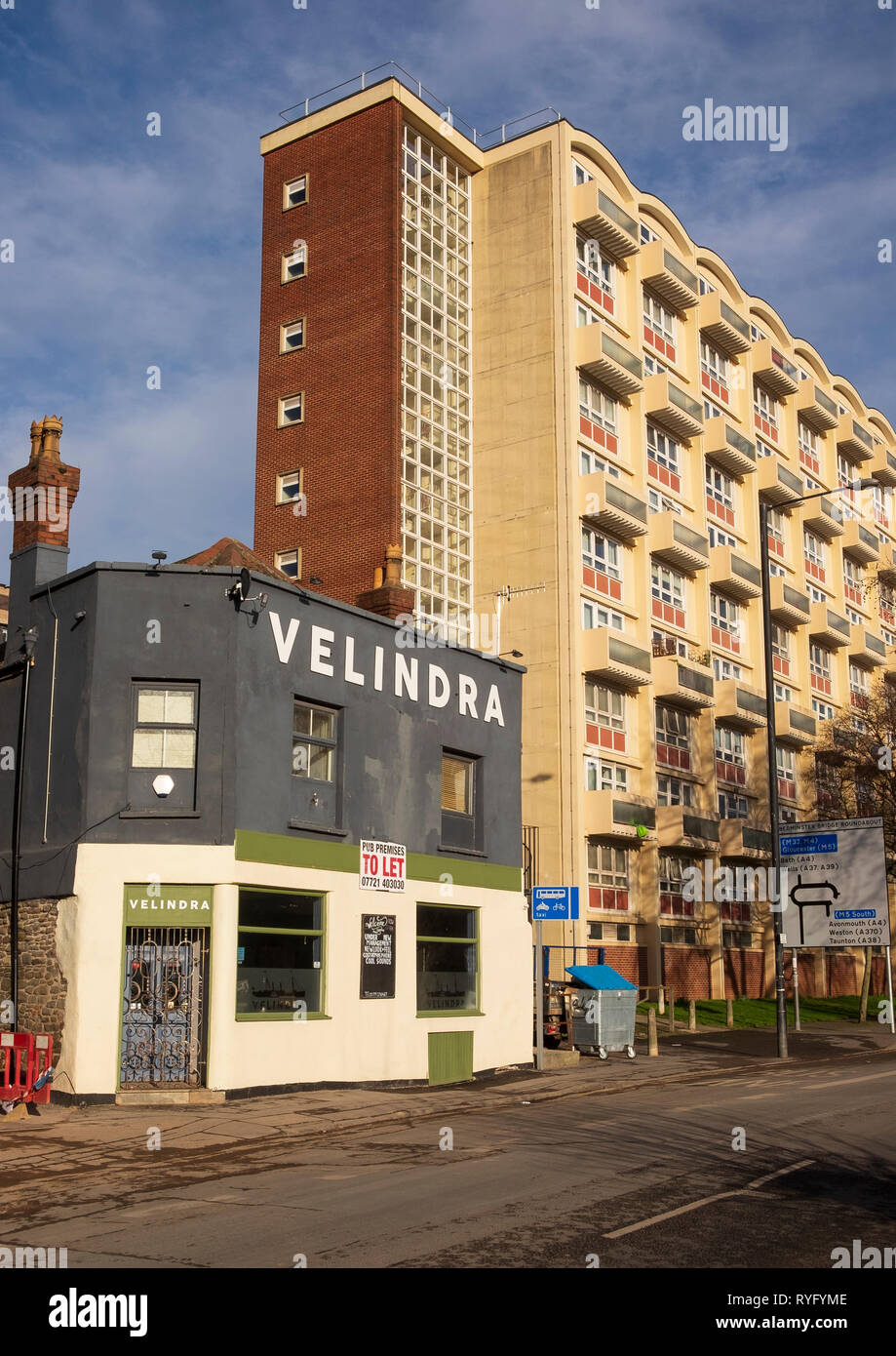 The Velindra pub and adjacent flats on Commercial, Road, Redcliffe, Bristol Stock Photo