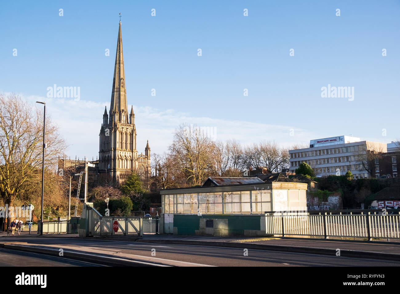 The Redcliffe Bascule Bridge, Bristol with St Mary Redcliffe church in the background Stock Photo