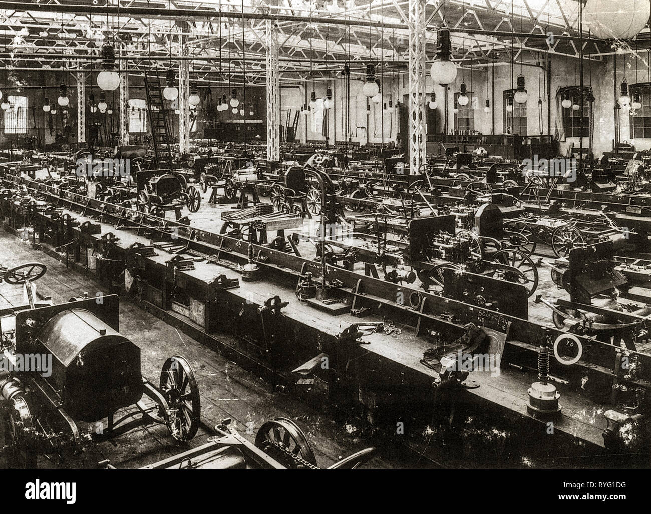 Early Twentieth Century Factory Hi Res Stock Photography And Images Alamy