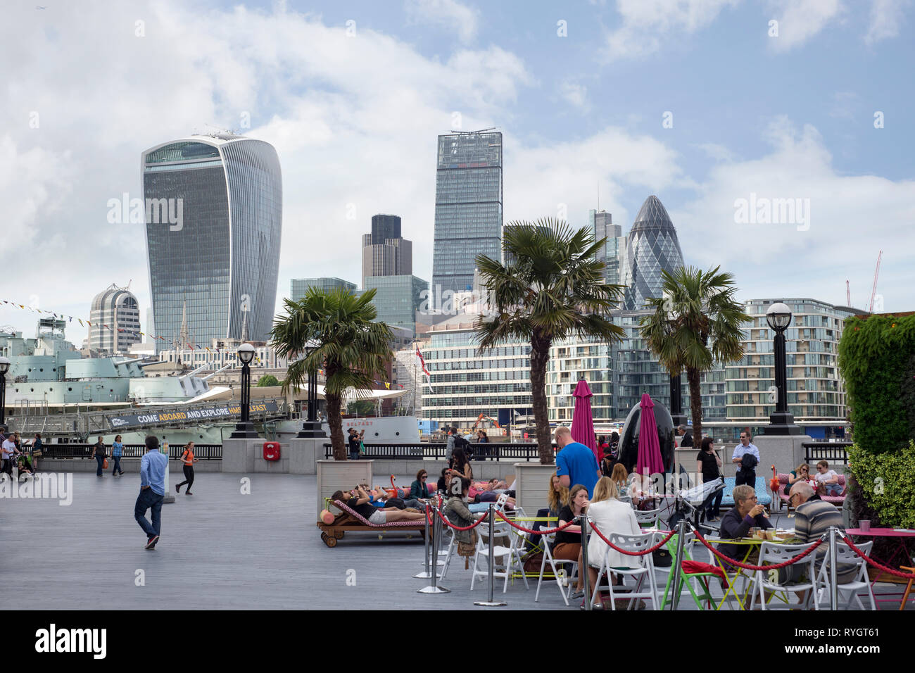 london riviera beside the river thames in the summer Stock Photo