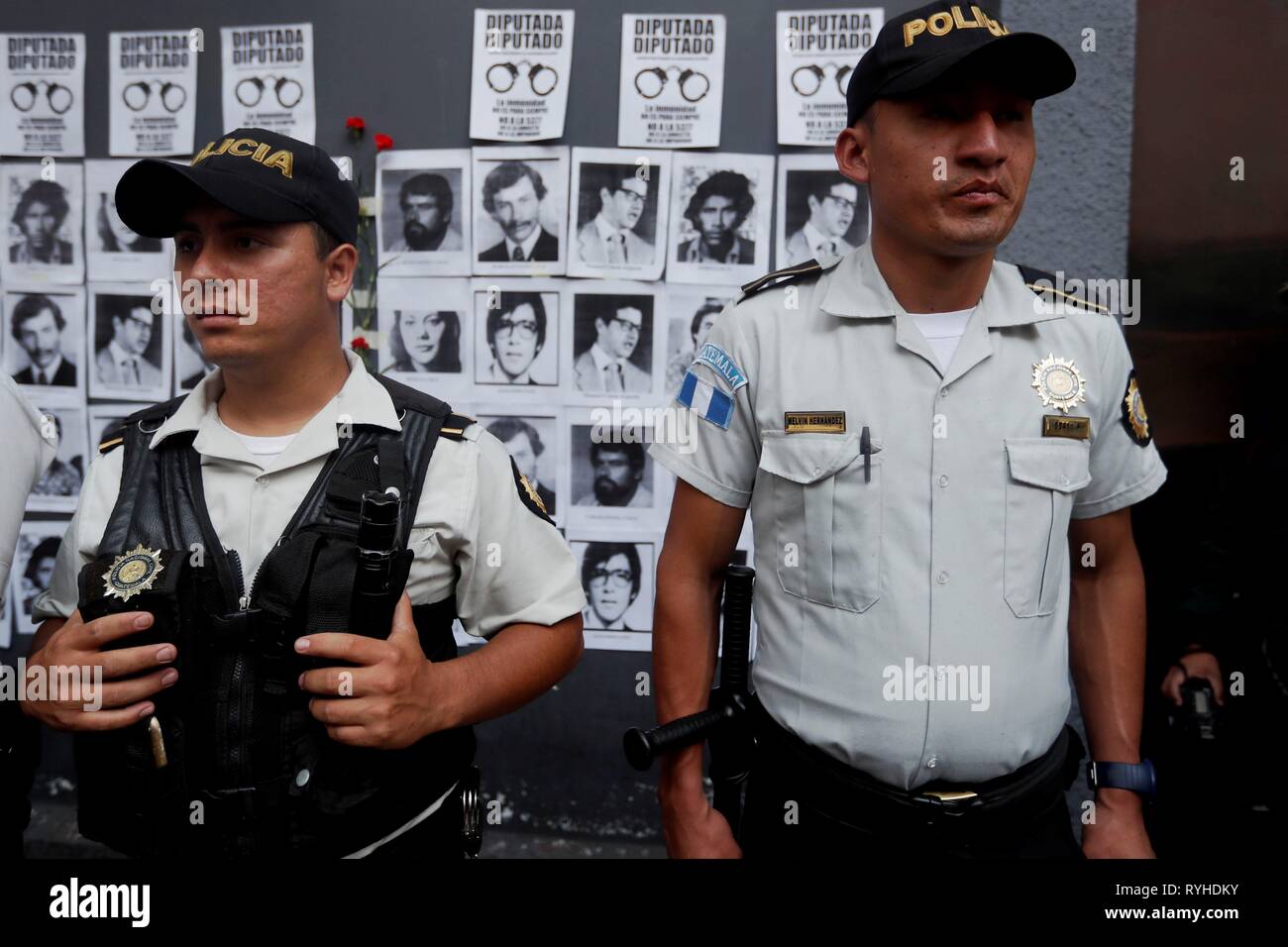 Ciudad De Guatemala, Guatemala. 14th Mar, 2019. Police members ...