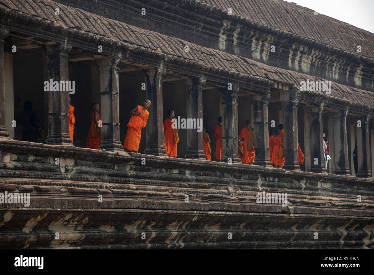 Angkor wat ,Siem Reap, Cambodia, Thursday 14th March 2019. Siem reap , Cambodia weather: The hot dry spell continues with highs of 36 degrees and lows of 26 degrees. Tourists visiting the temples of the Angkor wat in early morning to avoid the extreme heat later in the day. Angkor Wat is a temple complex in Cambodia and one of the largest religious monuments in the world, on a site measuring 162.6 hectares. Credit: WansfordPhoto/Alamy Live News Stock Photo