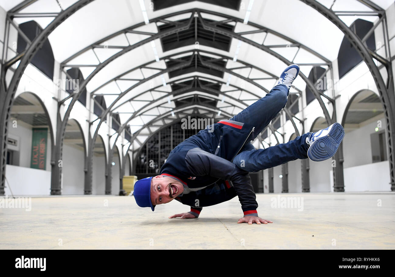 Download: Live Draw Hk Malam Ini Selasa 13 Juli 2021 Live Hk .Mp4 & Mp3,  3Gp | Naijagreenmovies, Fzmovies, Netnaija