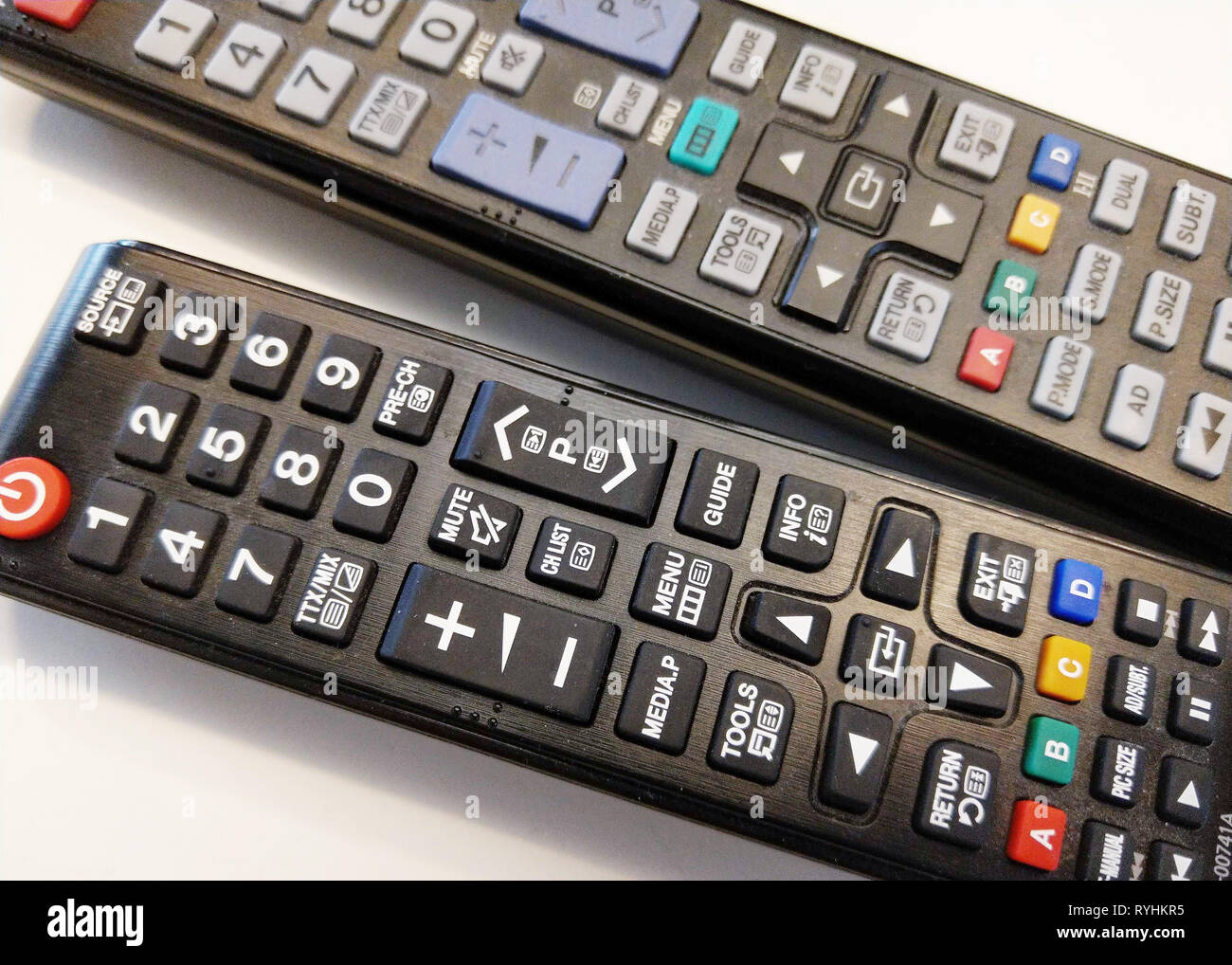 Lg remote hi-res stock photography and images - Alamy