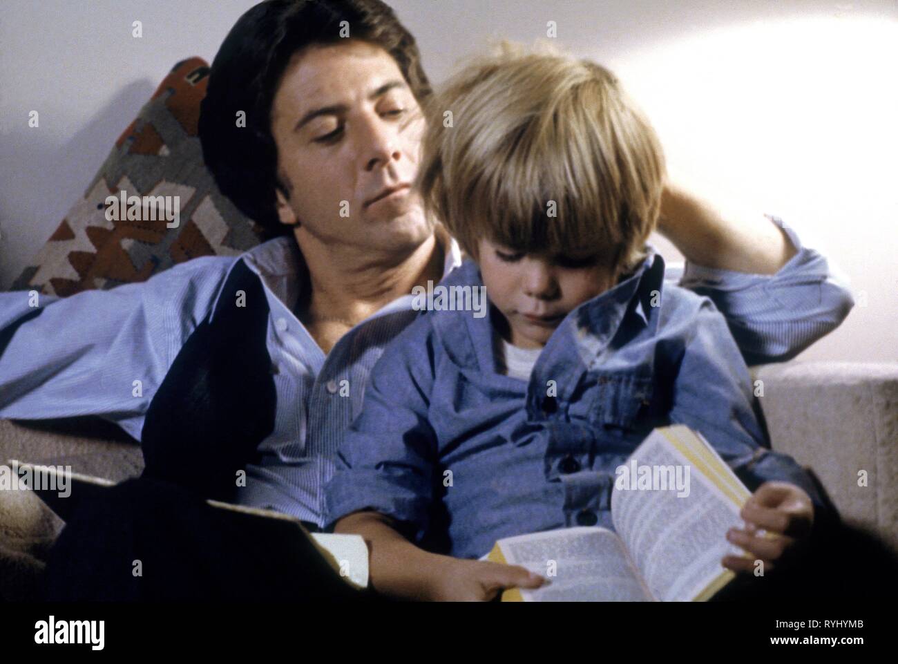 DUSTIN HOFFMAN, JUSTIN HENRY, KRAMER VS. KRAMER, 1979 Stock Photo