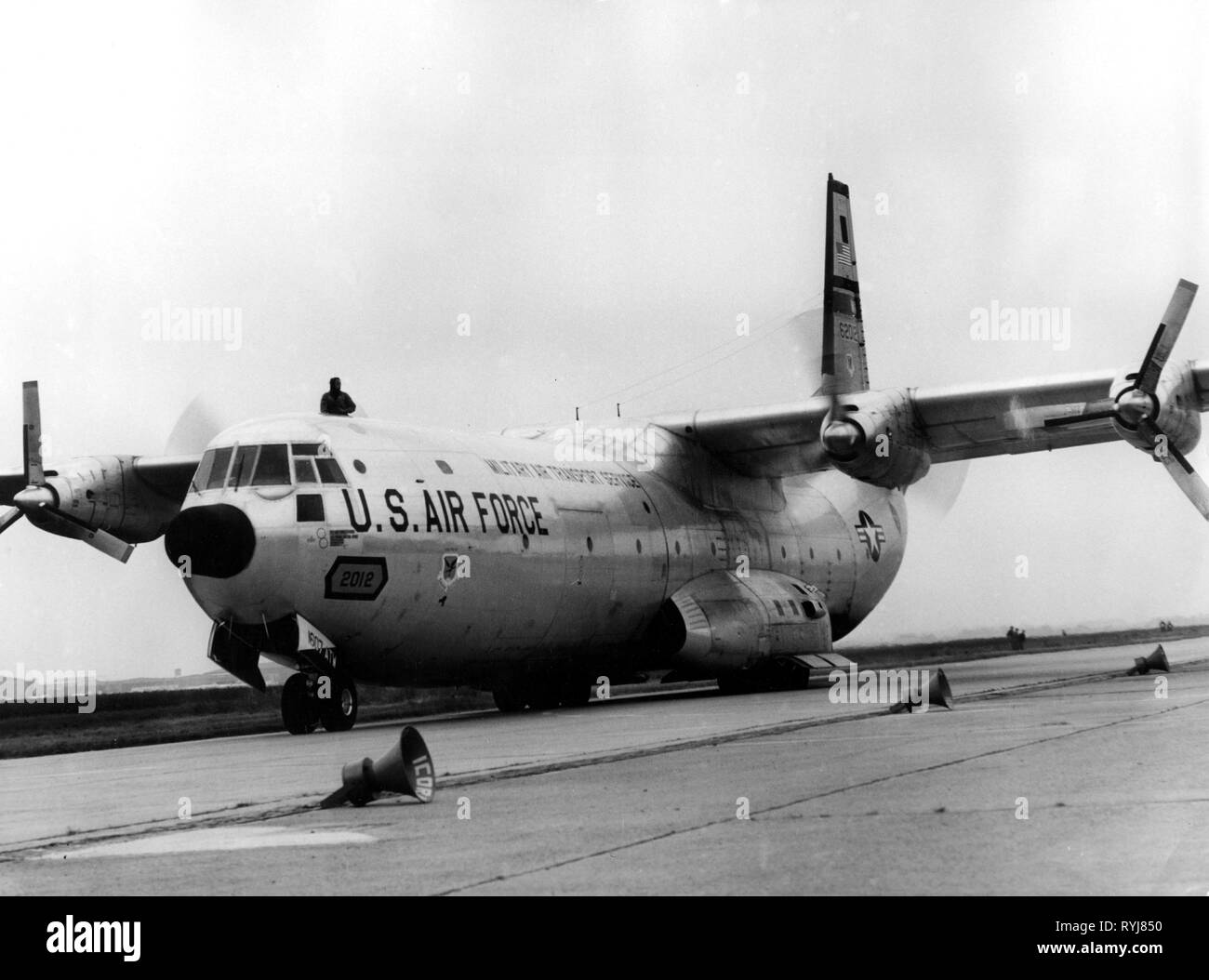 transport / transportation, aviation, military, aeroplane, transport aircraft Lockheed C-130 Hercules of the American Air Force, Bruxelles, 1964, Additional-Rights-Clearance-Info-Not-Available Stock Photo