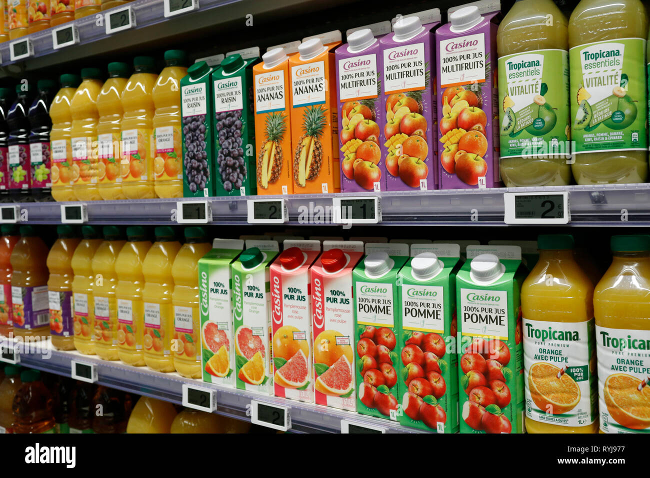 Fruit shop france hires stock photography and images Alamy