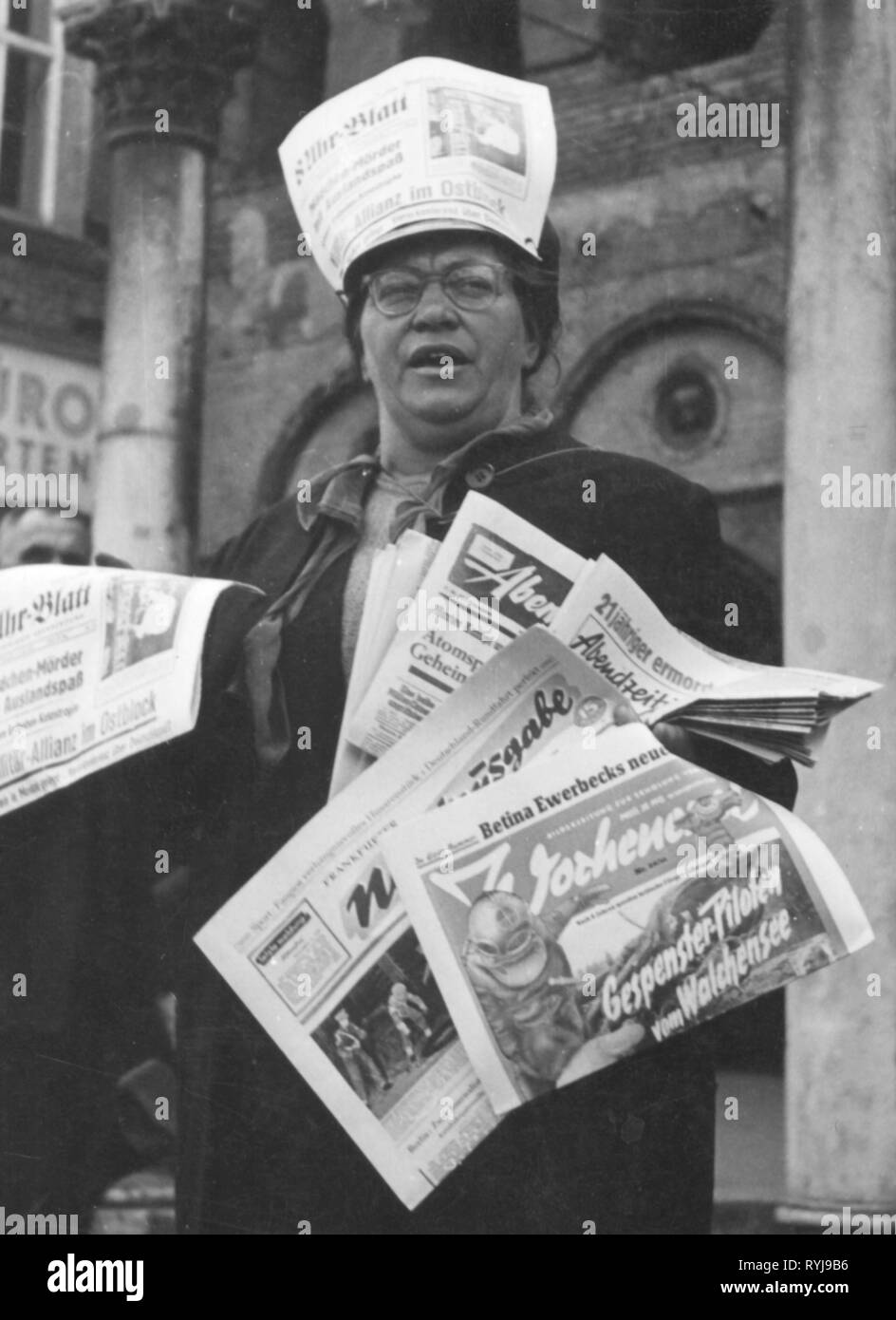 press / media, newsagent, newswoman, Germany, May 1952, Additional-Rights-Clearance-Info-Not-Available Stock Photo