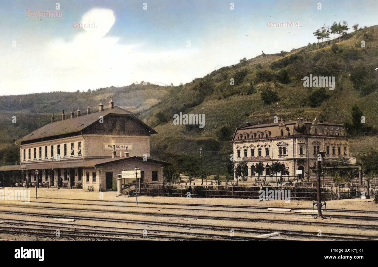 Bečov nad Teplou (train station), Hotel Central (Bečov nad Teplou), 1899, Karlovy Vary Region, Petschau, Bahnhof und Centralhotel, Czech Republic Stock Photo