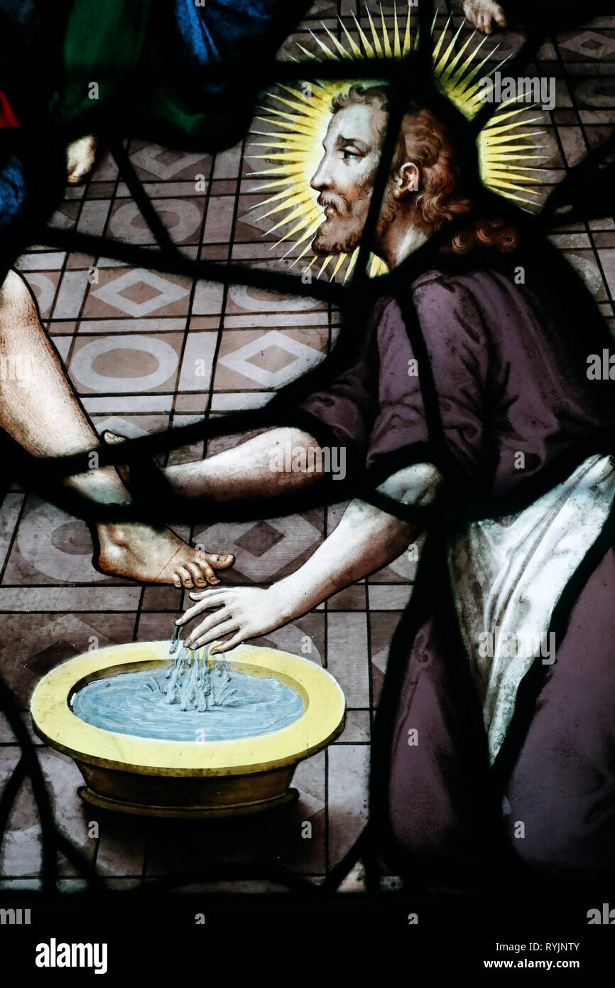 Saint etienne du mont church stained glass window christ washing the