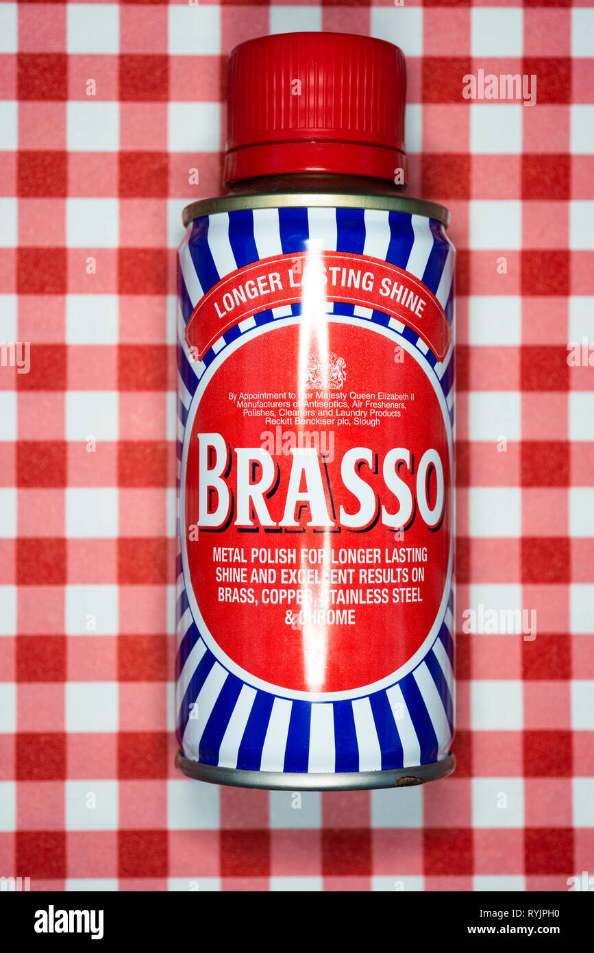 Tin of brasso hi-res stock photography and images - Alamy