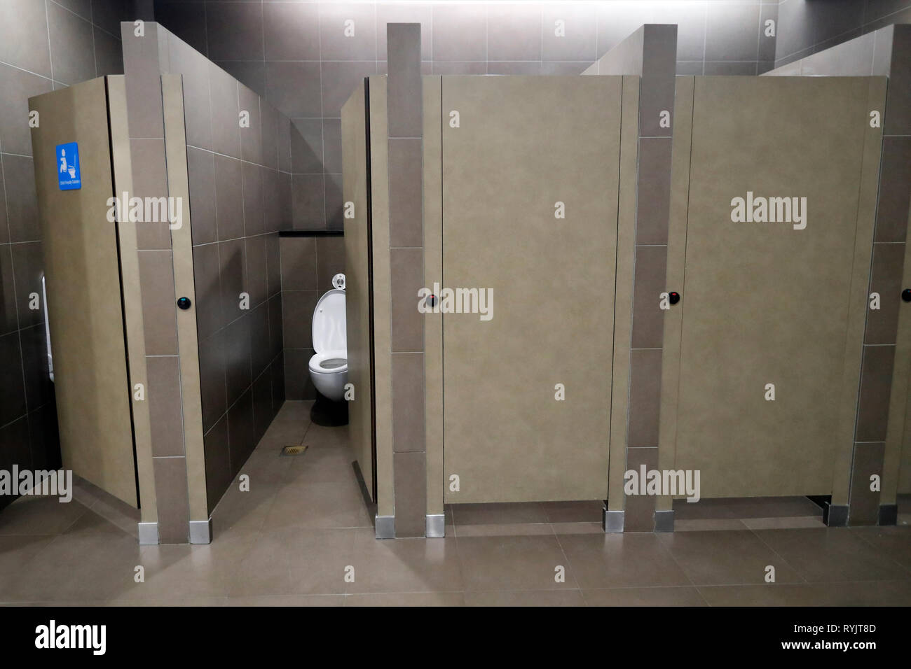 Changi airport. Toilets. Singapore Stock Photo Alamy