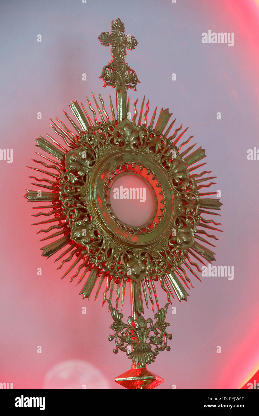 St Philip Church Huyen Sy Church Monstrance Adoration Of The Blessed Sacrament Ho Chi Minh City Vietnam Stock Photo Alamy