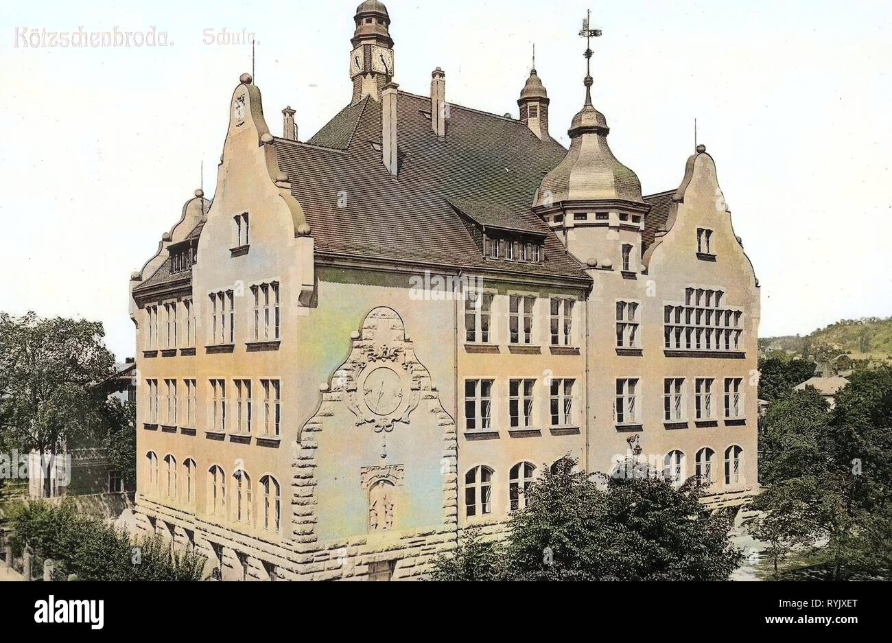 Grundschule Kötzschenbroda, 1912, Landkreis Meißen, Radebeul, Schule, Germany Stock Photo
