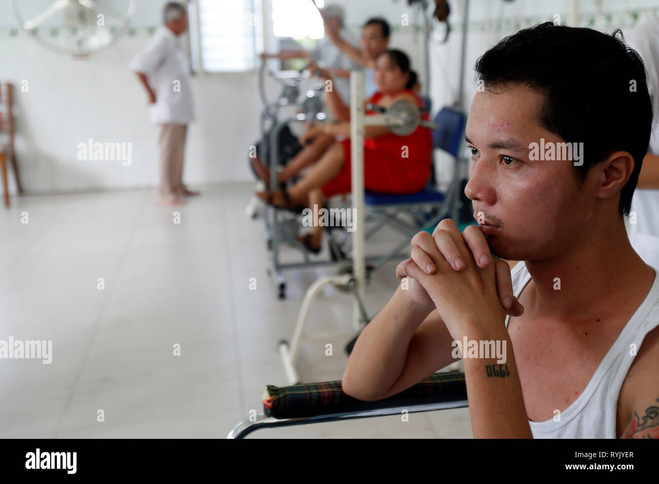 Vietnamese traditional medicine clinic. Medical reeducation. Cu Chi