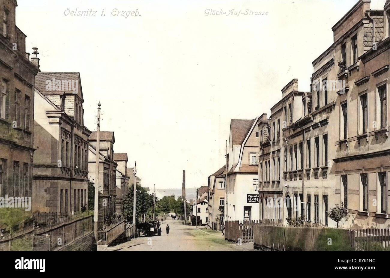 Buildings in Oelsnitz/Erzgeb., 1913, Erzgebirgskreis, Oelsnitz, Glück, Auf, Straße, Germany Stock Photo