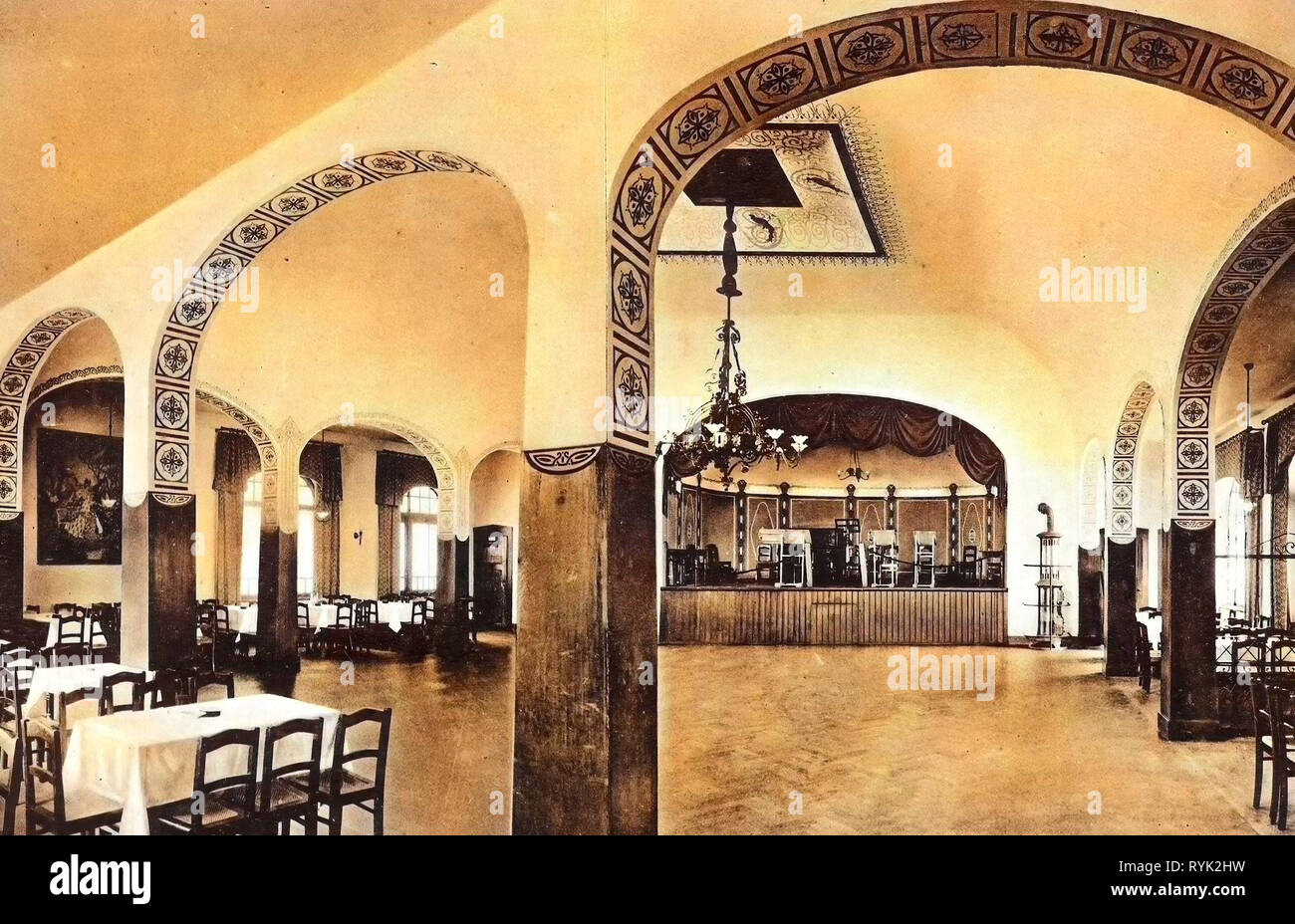 Hotels in Saxony, Dining rooms in Germany, Ballrooms in Germany, Buildings in Landkreis Sächsische Schweiz-Osterzgebirge, 1914, Landkreis Sächsische Schweiz-Osterzgebirge, Kipsdorf, Hotel Tellkoppe, Saal Stock Photo