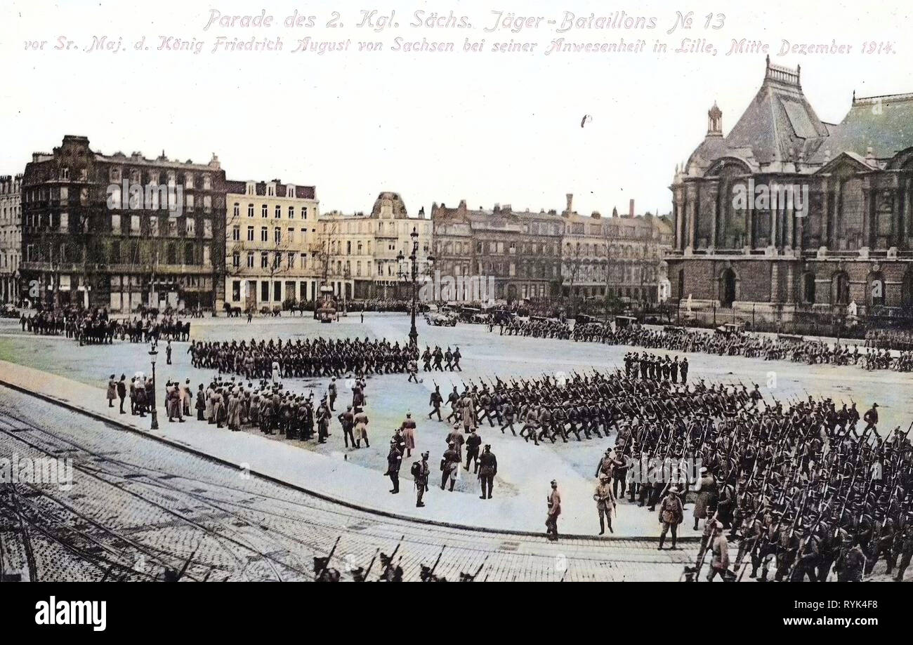 1914 in Lille, December in France, Frederick Augustus III of Saxony, 2. Königlich Sächsisches Jäger-Bataillon Nr. 13, Buildings in Lille, Military parades in France, 1914, Nord, Lille, 2. Königlich Sächsisches Jäger, Bataillon Nr. 13, Parade in Lille Dezember 1914, Germany Stock Photo