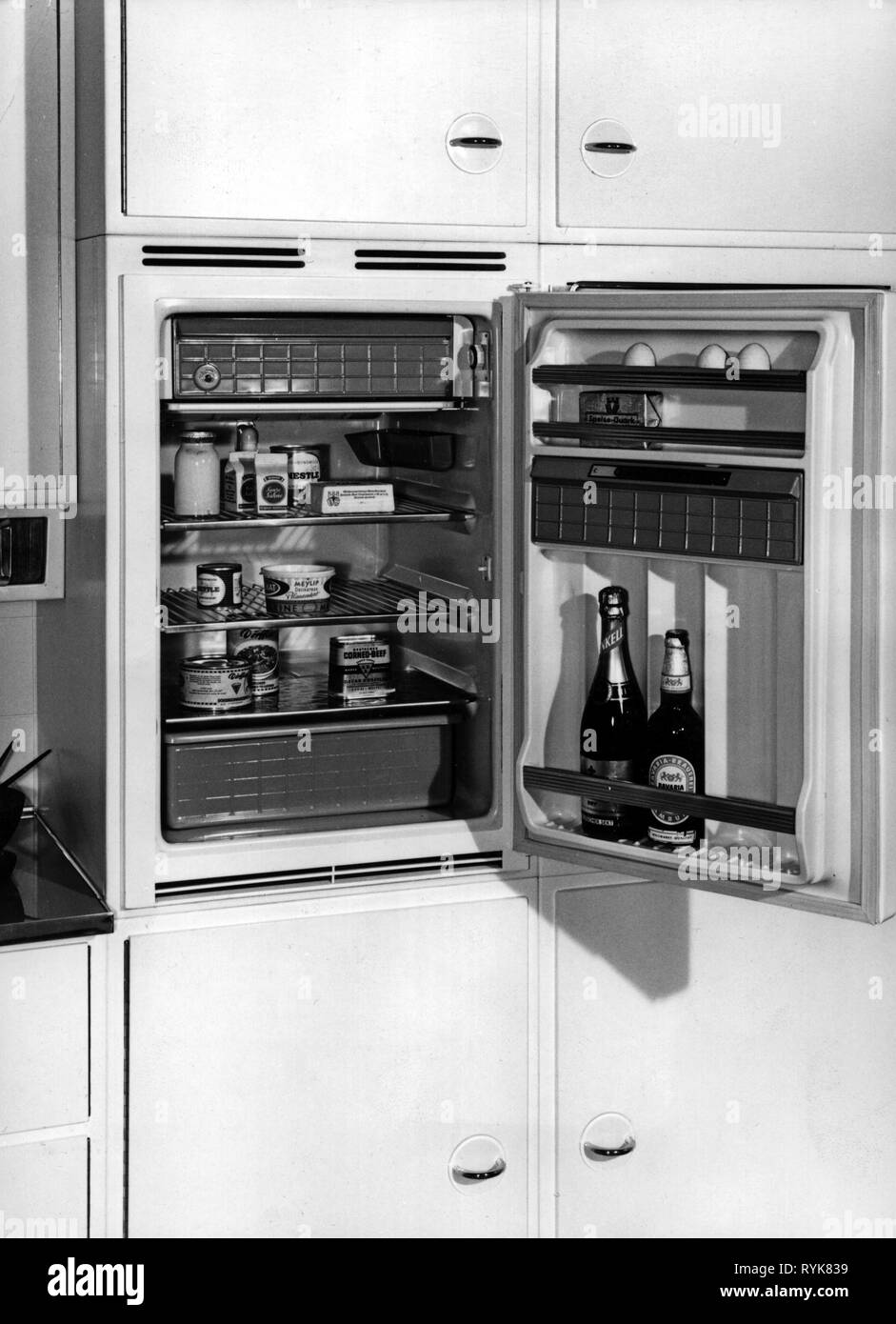 household, kitchen and kitchenware, built-in fridge 503 by 'Gaggenau', 1950s, Additional-Rights-Clearance-Info-Not-Available Stock Photo
