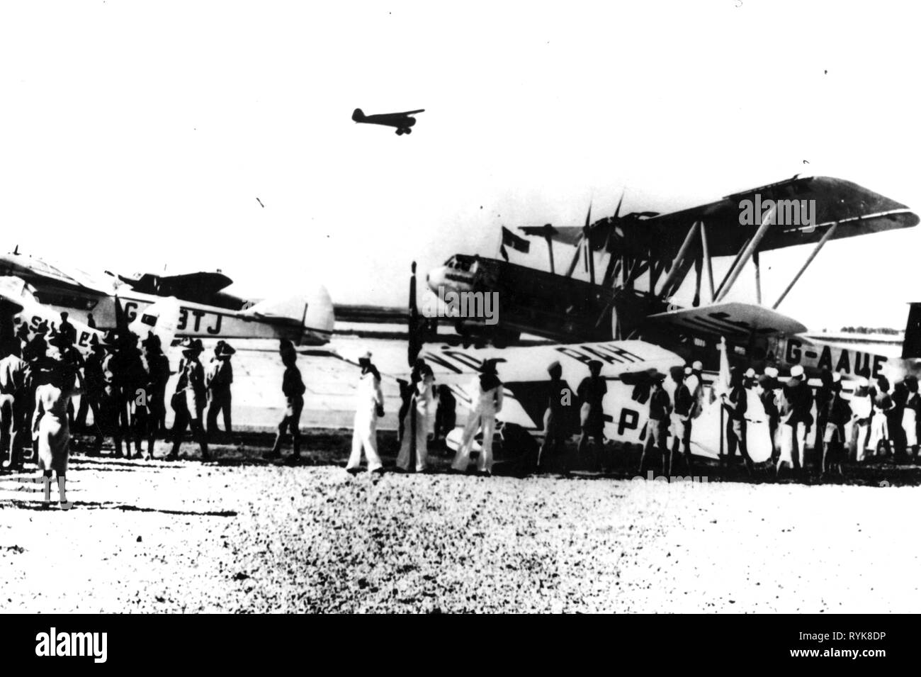 transport / transportation, aviation, airfield, Lod (Lydda), Israel, aircraft Handley Page HP 42 of the Imperial Airways, 21.4.1939, Additional-Rights-Clearance-Info-Not-Available Stock Photo