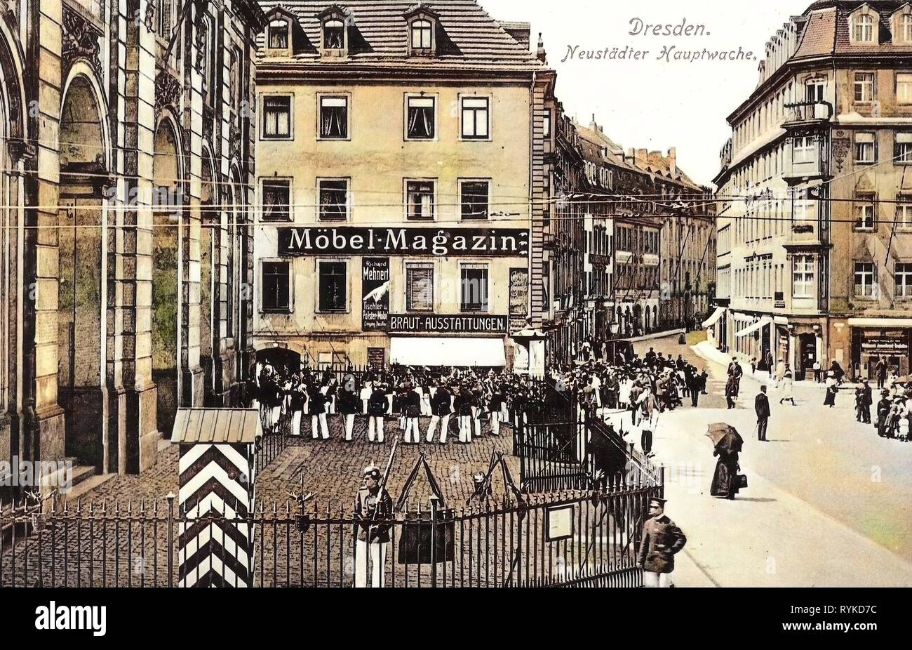 Military facilities of Germany, Blockhaus (Dresden), Army of Saxony, Orchestras from Germany, Sentry boxes in Germany (historical), Fences in Dresden, Neustädter Markt, 1915, Dresden, Neustädter Hauptwache Stock Photo