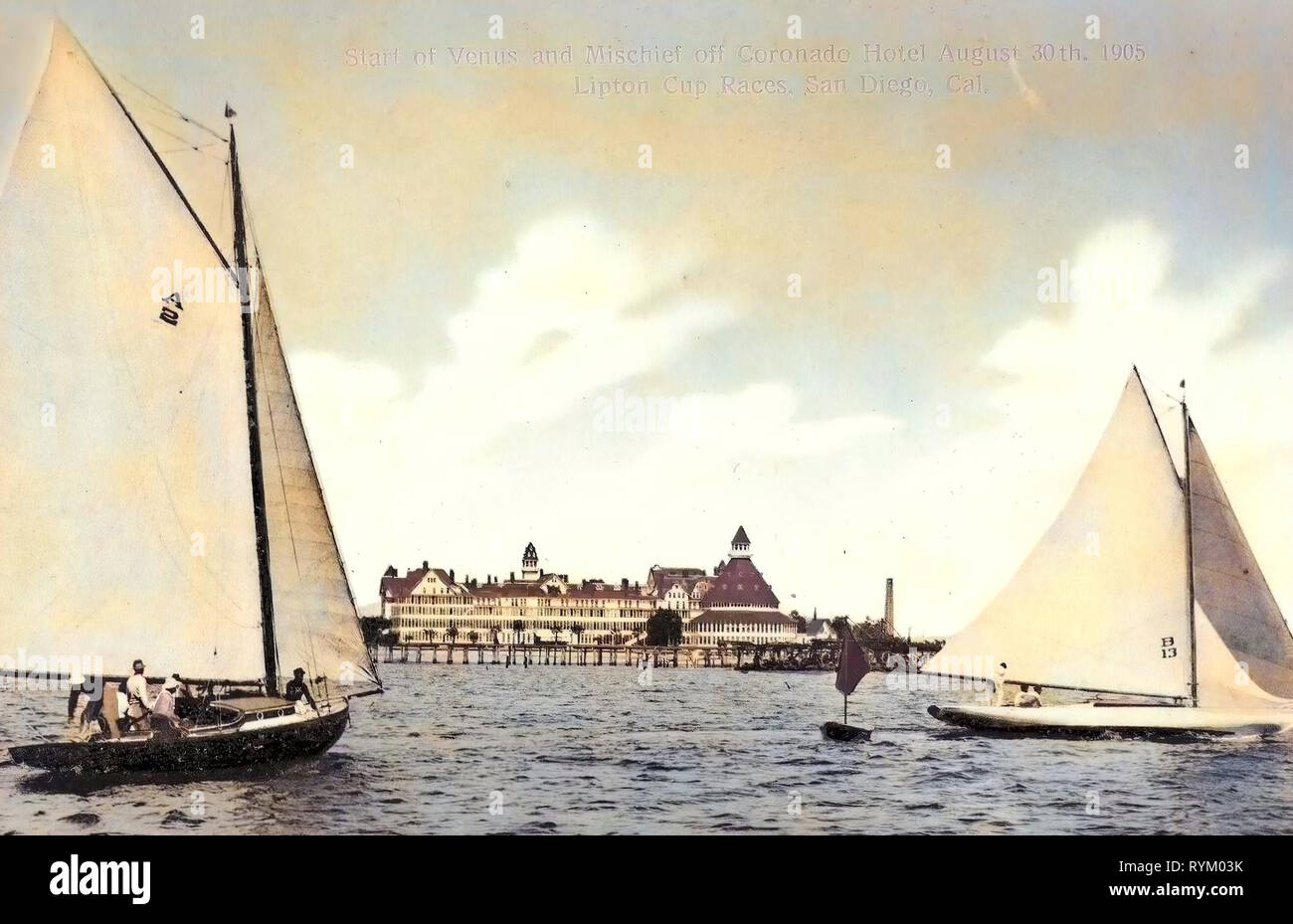 Hotel del Coronado, Sailing ships of the United States, 1906, California, San Diego, Start of Venus and Mischief off Coronado Hotel Stock Photo