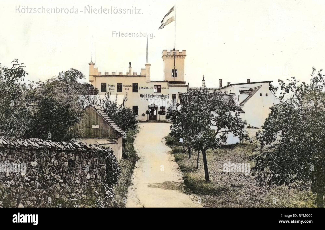 Friedensburg (Radebeul), 1906, Landkreis Meißen, Kötzschenbroda, Vor der Friedensburg, Germany Stock Photo