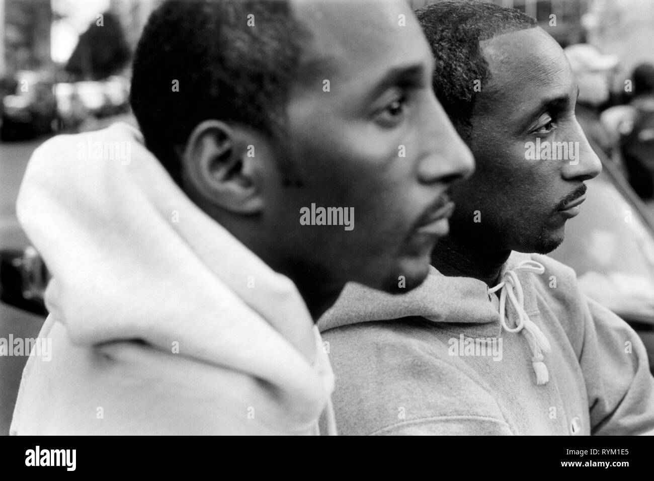African American twins at street meeting. Manhattan New York US 1999, 1990s USA HOMER SYKES Stock Photo