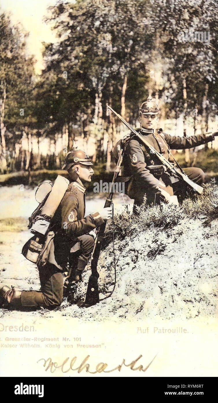 Patrolling, Grenadier-Regiment Kaiser Wilhelm, König von Preußen (2. Königlich Sächsisches) Nr. 101, 1903, Dresden, Auf Patrouille, 2. Grenadier, Regiment Nr. 101, Germany Stock Photo