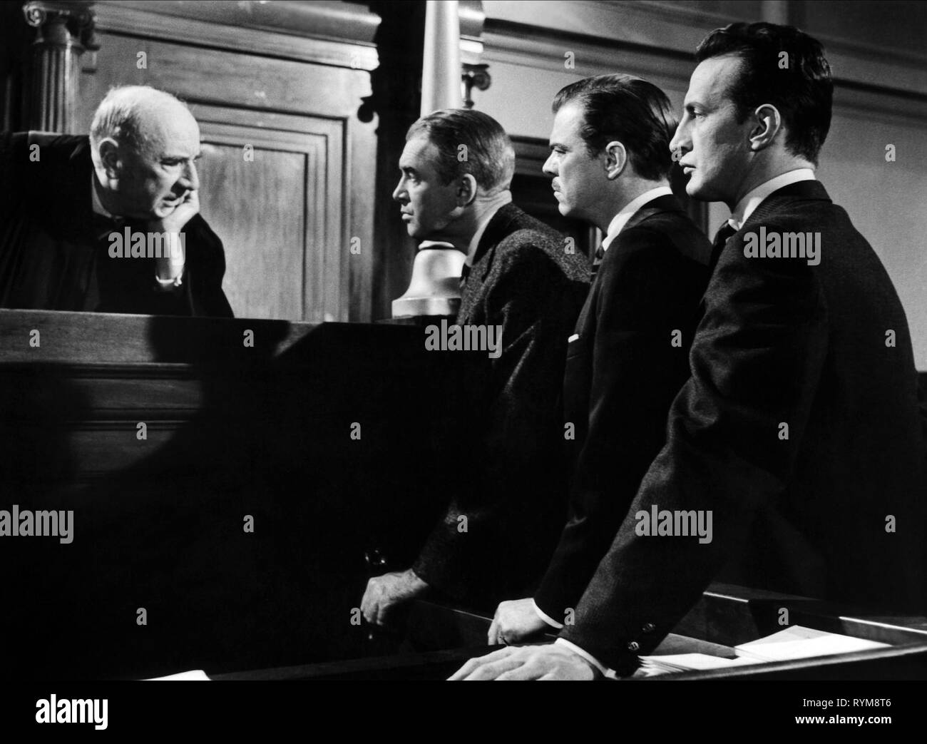 WELCH,STEWART,WEST,SCOTT, ANATOMY OF A MURDER, 1959 Stock Photo