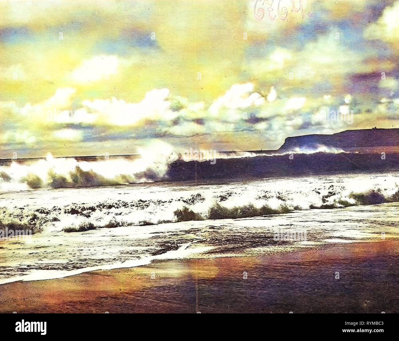 Beaches of California, Shorelines of the Pacific Ocean, Water waves, 1905, California, Pacific, Pacific scene', United States of America Stock Photo