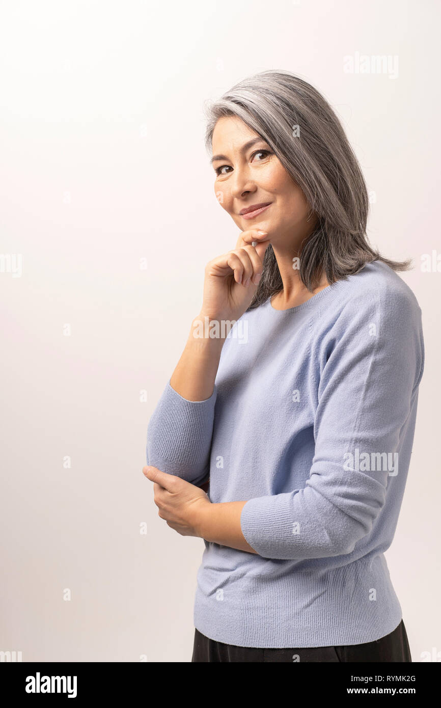 Elegant woman 50s hi-res stock photography and images - Alamy